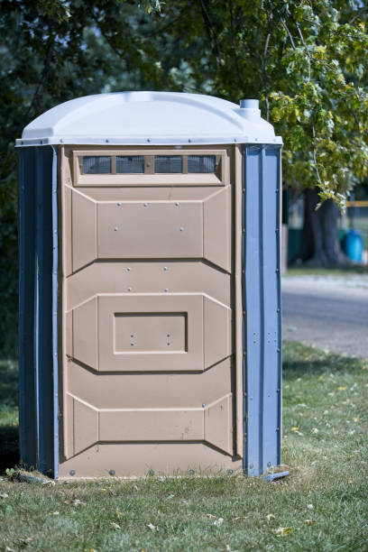 Portable Toilet Options We Offer in Plant City, FL